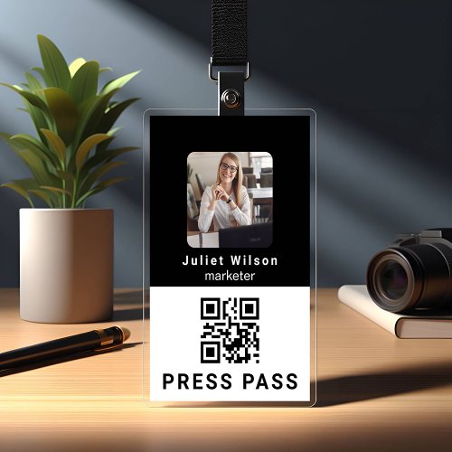 name tags cool qr code media press id badge
