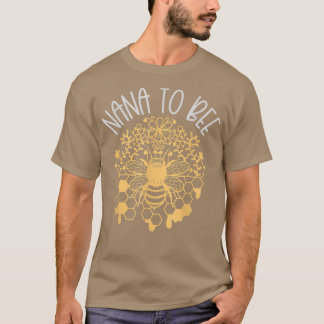 Nana To Be Pregnancy Announcement Grandma First Ti T-Shirt