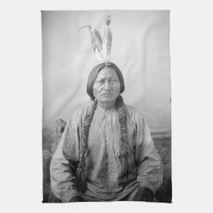 Native American Icon: Lakota Leader Sitting Bull   Kitchen Towel