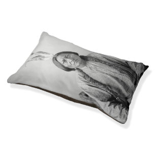 Native American Icon: Lakota Leader Sitting Bull   Pet Bed