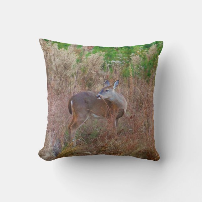 Nature Deer Doe wildlife Photo Lake Arrowhead Ga. Throw Pillow (Front)