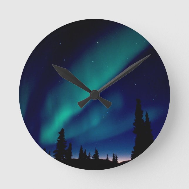 Nature Forces Aurora Borealis Alaska Round Clock (Front)