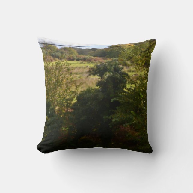 nature way of impersonating animals throw pillow (Front)