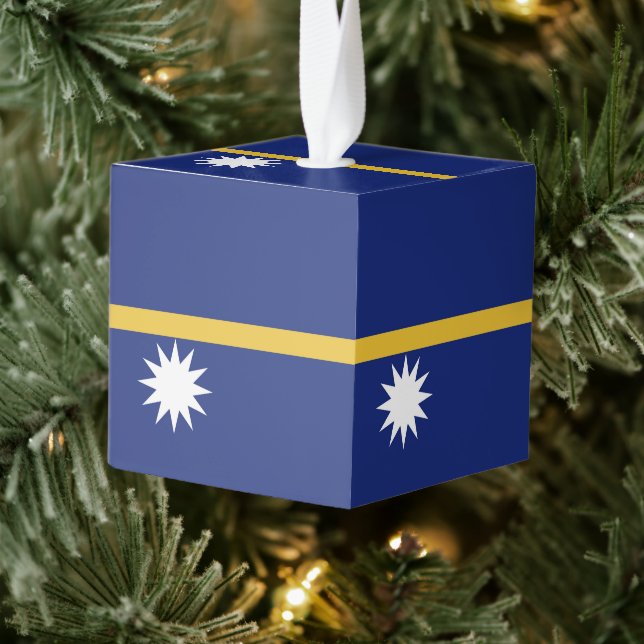 Nauru flag cube ornament (Tree)