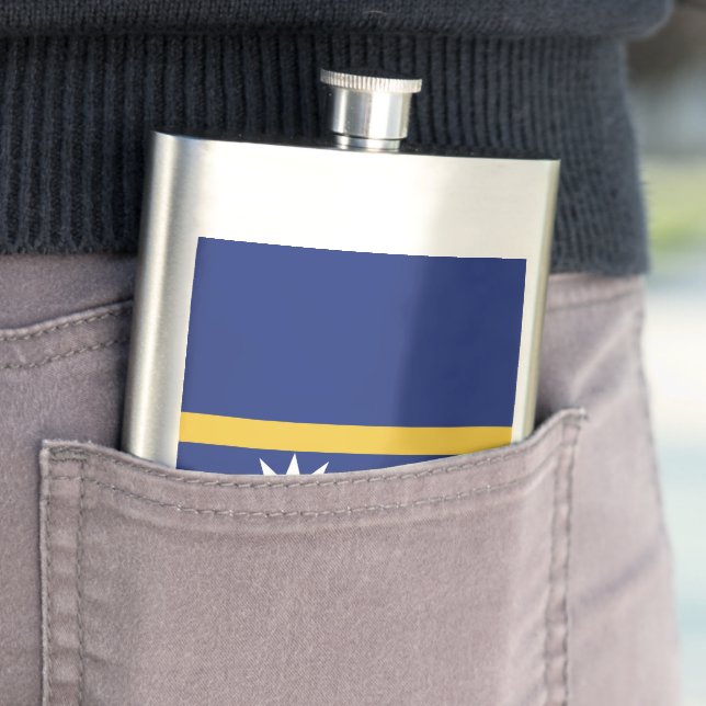 Nauru flag flask (In Situ)