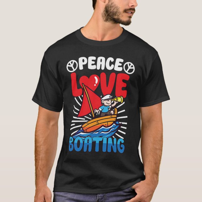 Nautical Boating Speed Boat Captain Pontoon Cruisi T-Shirt (Front)
