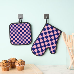 Navy Blue and Light Pink Checkerboard Pattern Oven Mitt & Pot Holder Set