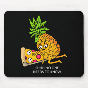 Ne Belongs On Zza Lover Funny Food Pun Mouse Pad