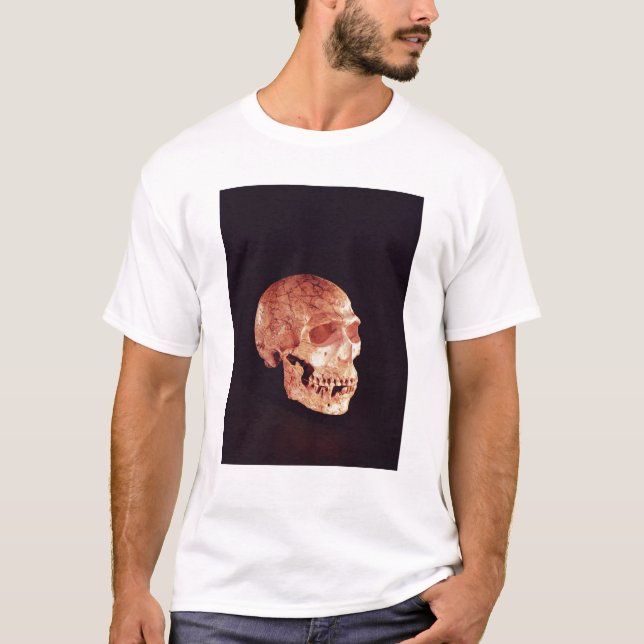 Neanderthal Skull, discovered on Mt Carmel T-Shirt (Front)