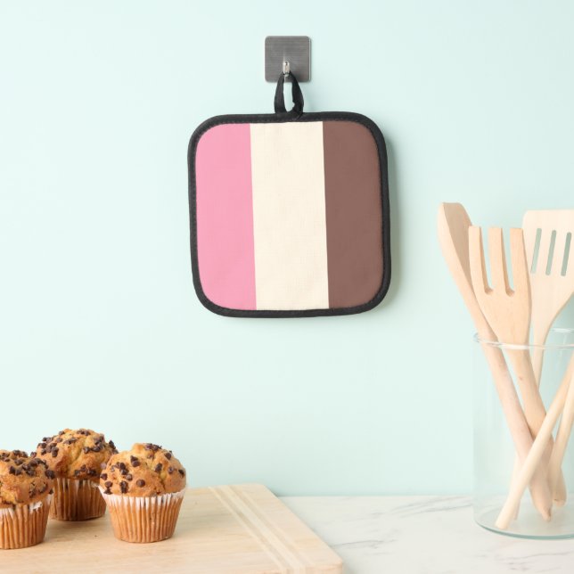 Neapolitan Ice Cream Vertical Stripe Pattern Pot Holder (Insitu(Hanging))