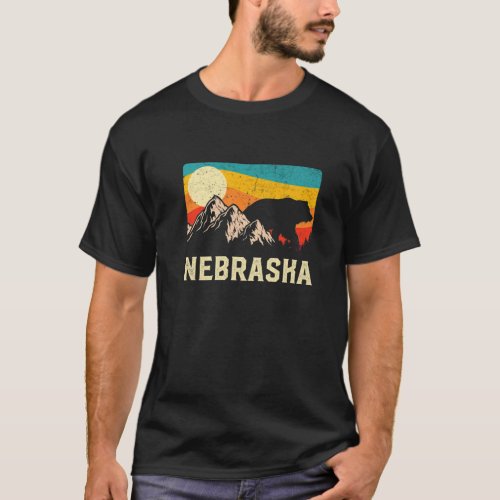 Nebraska Nature Wild Bear Retro Sunset Hiking T_Shirt
