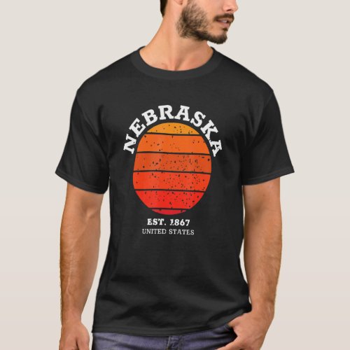 Nebraska Retro Sunset Vintage Sports Ne T_Shirt