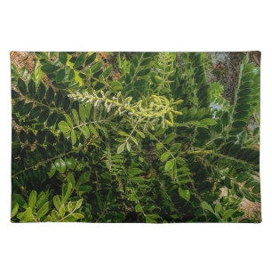 Necklace Pod Welcomes Spring Cloth Placemat