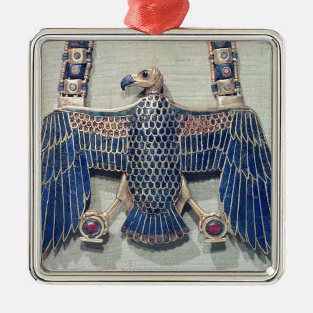 Necklace with vulture pendant metal ornament (Front)