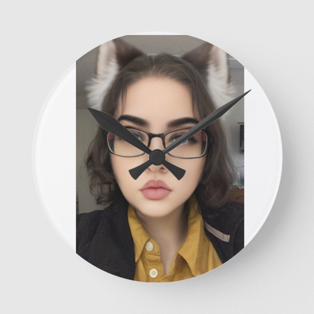 Neko Wolf Cookies Round Clock (Front)