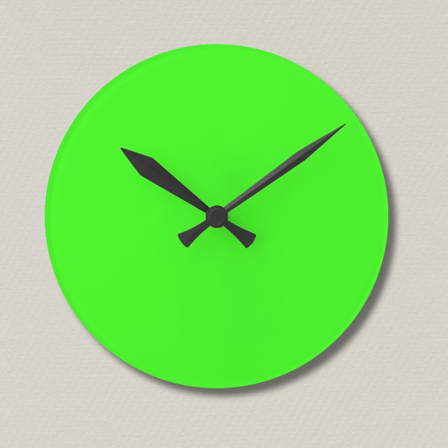 Neon Green Solid Color | Classic Round Clock (Creator Uploaded)