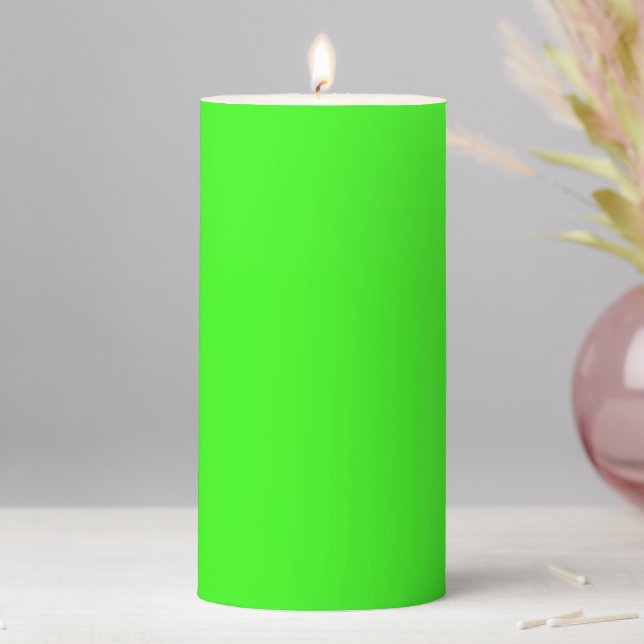 Neon Green Solid Color  Pillar Candle (In Situ)