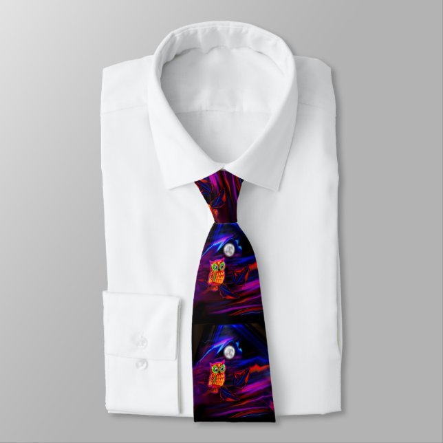 Neon Owl Thunderstorm Flash Tie (Tied)