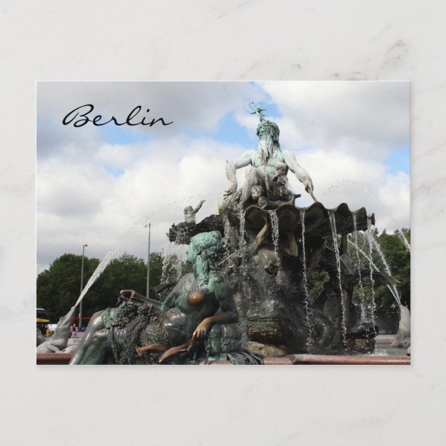 neptunbrunnen postcard (Front)