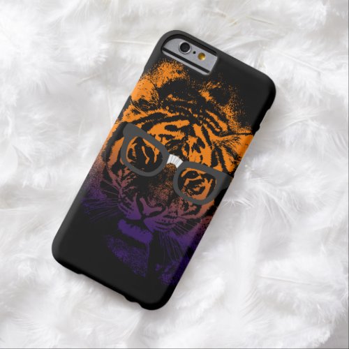 Nerdy Tiger in Glasses Dark iPhone 6 Case