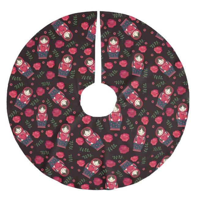 Nesting Dolls Brushed Polyester Tree Skirt (Front)