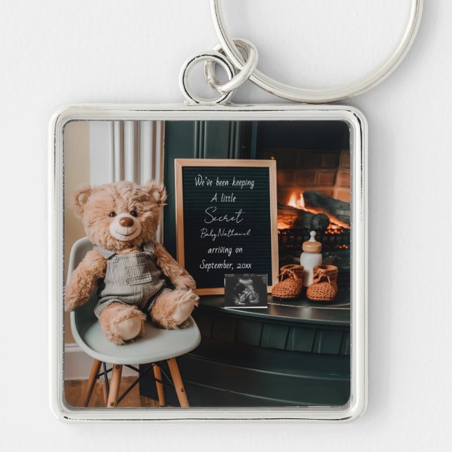 Neutral modern minimal pregnancy announcement gift keychain (Front)