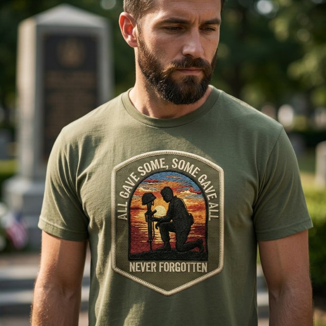 Never Forgotten Memorial Day Soldier T-Shirt (Creator Uploaded)