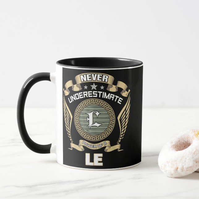 NEVER_UNDERESTIMATE_POWER_OF_A_LE MUG (With Donut)