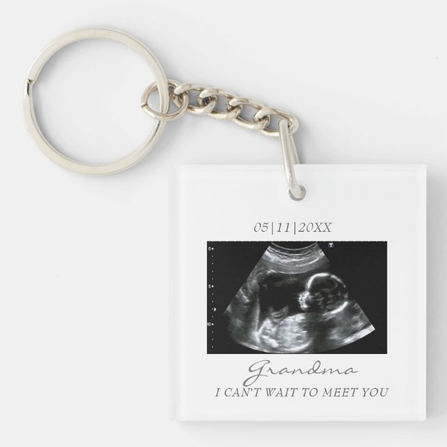 New Baby Announcement for Grandma Ultrasound Gift  Keychain (Front)