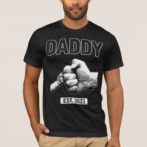New Dad 2021 Daddy Fist Bump Son and Father T_Shirt