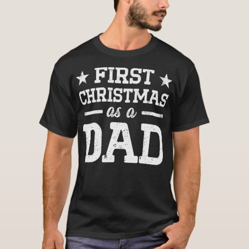 New First Time Dad to Be Christmas Daddy  T_Shirt