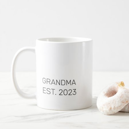 New Grandma To Be Mug