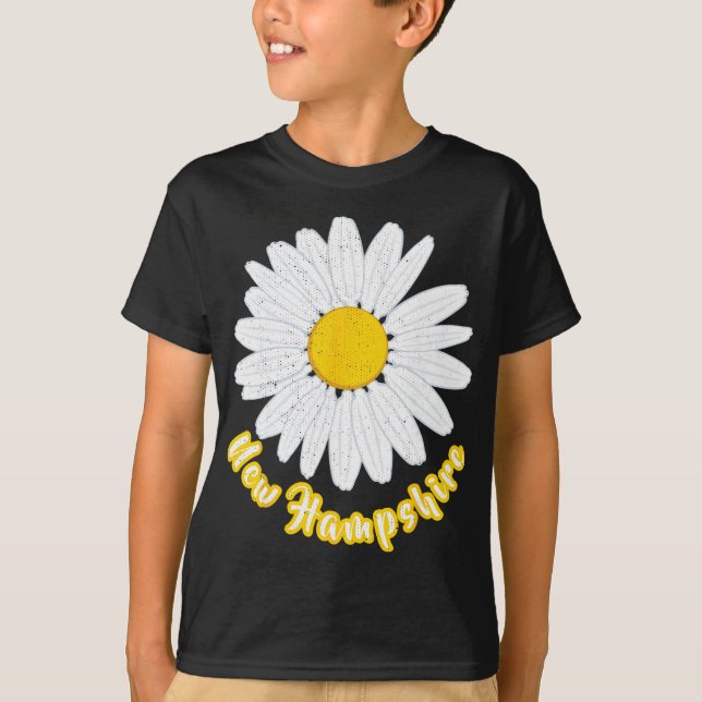 New Hampshire Vacation Flower Meadow Daisy Petals  T-Shirt (Front)