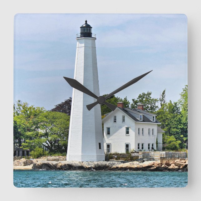 New London Harbor Lighthouse, CT Wall Clock (Front)