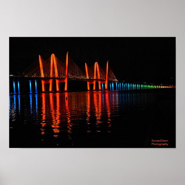 New York Bridge Lights in Honor of Gay Pride Poste Poster (Front)