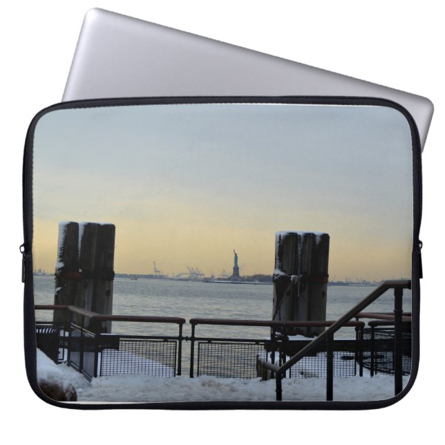 New York City laptop sleeve (Front)