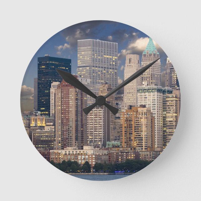 New York City Manhattan Round Clock (Front)