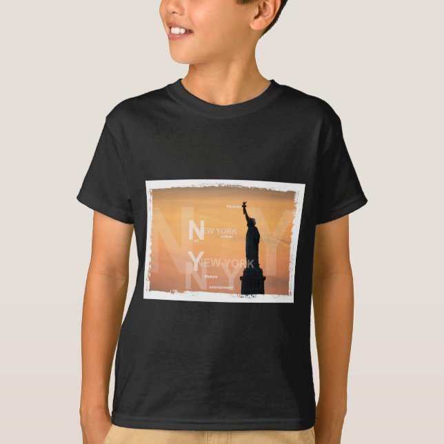new york city ny statue of liberty usa T-Shirt (Front)