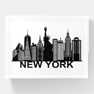 New York city silhouette Paperweight