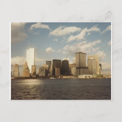 New York City Skyline before 911 Twin Towers Postcard