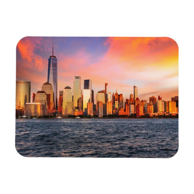 New York city skyline Magnet (Horizontal)