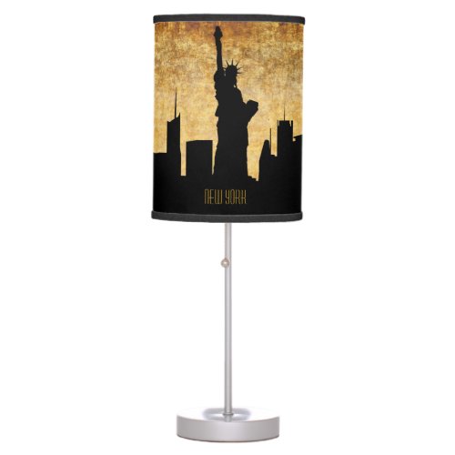 New York City Skyline  Vintage Grunge Style Table Lamp