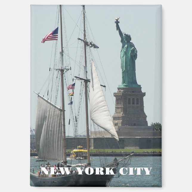 New York City Statue of Liberty Magnet (Front)