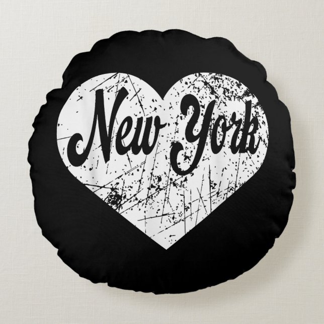 New York Heart Round Pillow (Front)