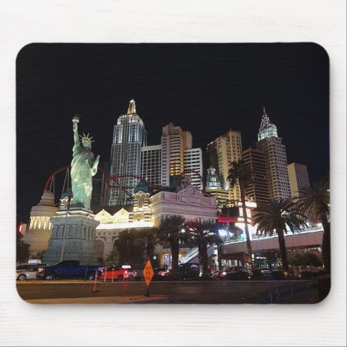 New York  New York Hotel 4 Mouse Pad