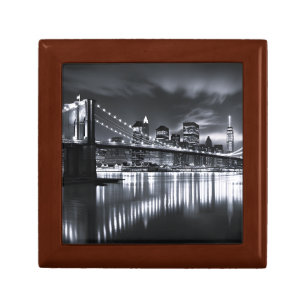 New York Skyline Brooklyn Bridge Monochrome Night Gift Box