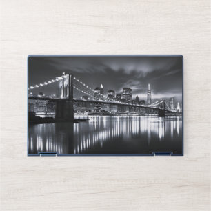 New York Skyline Brooklyn Bridge Monochrome Night HP Laptop Skin