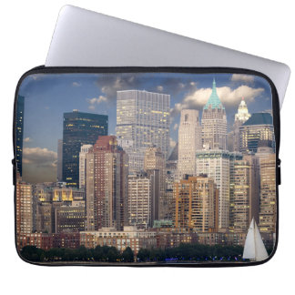 New York Skyline Manhattan Hudson Laptop Sleeve