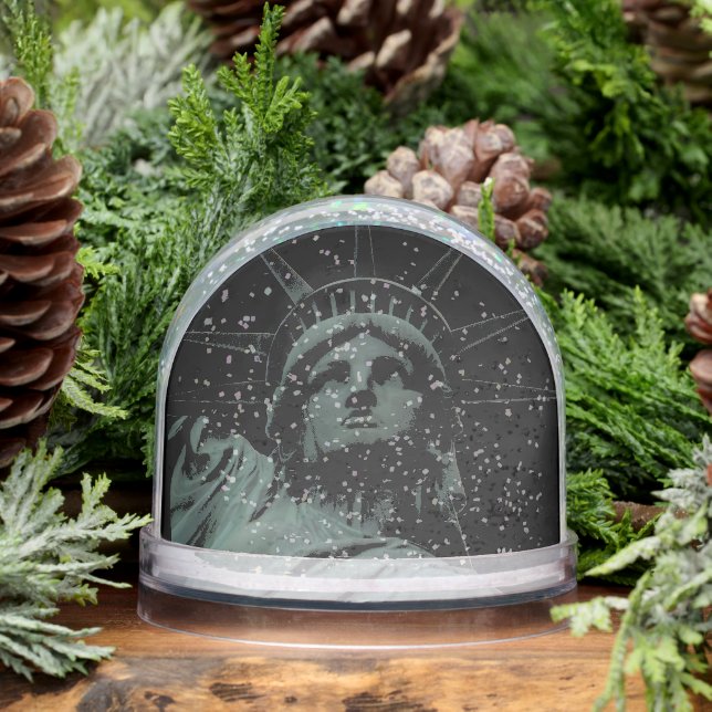 New York Snow Globe NY Statue of Liberty Snowglobe (Winter)