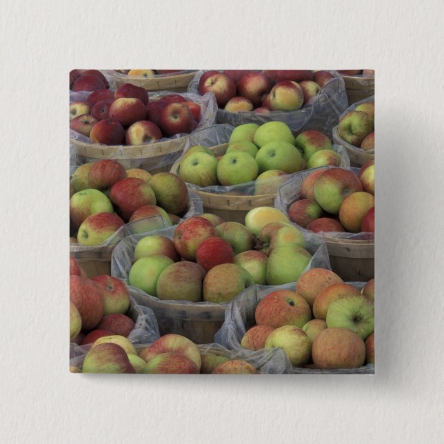 New York State Macintosh apples in baskets Button (Front)